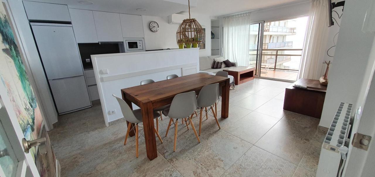קלנג'ה Apartamento En Primera Linea De Mar - Sant Antoni De Calonge מראה חיצוני תמונה